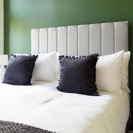 Stock Street Apartment Πέισλι Εξωτερικό φωτογραφία